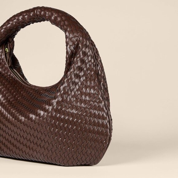 Versatile Women's Woven Faux Leather Shoulder Bag - Perfect Daily Accessory - Picture 4 of 4